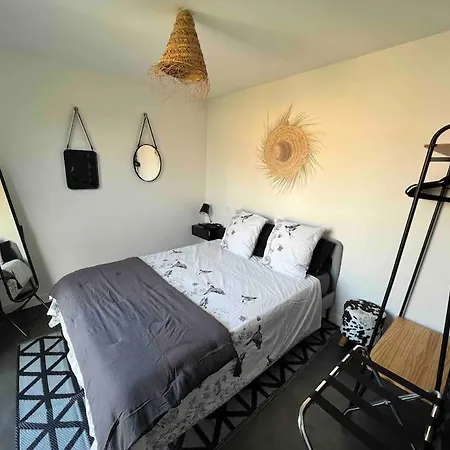 Nantes Sud Loire St Sebastien Sur Loiremaison T 2 Apartment