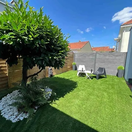 Nantes Sud Loire St Sebastien Sur Loiremaison T 2 *